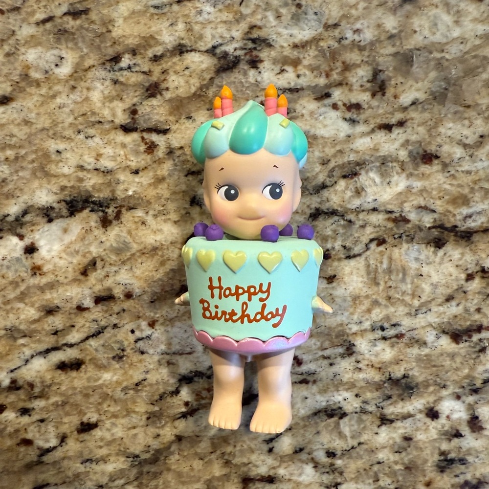 Birthday Sonny Angel